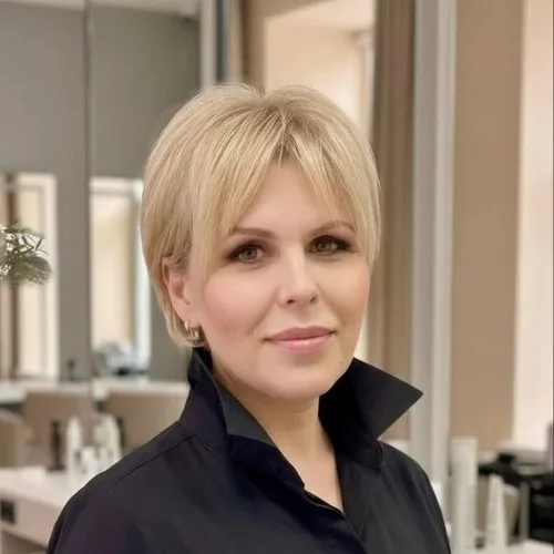 Елена Корепанова