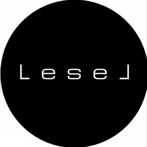 LESELbot